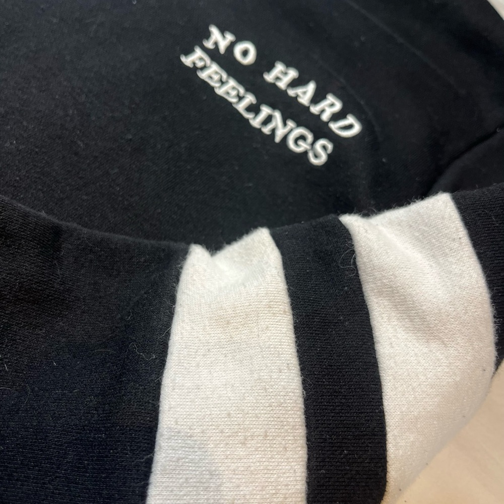 Forever21 “No Hard Feelings” *Cropped* Crewneck